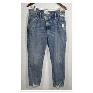 Abercrombie & Fitch The Super Skinny Ankle High Rise Blue Distressed Jeans Sz 30